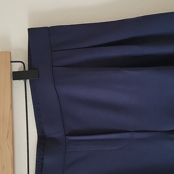 J. Jill Wearever Navy Blue Pull-on Pleated Trousers Size Medium - Picture 3 of 7